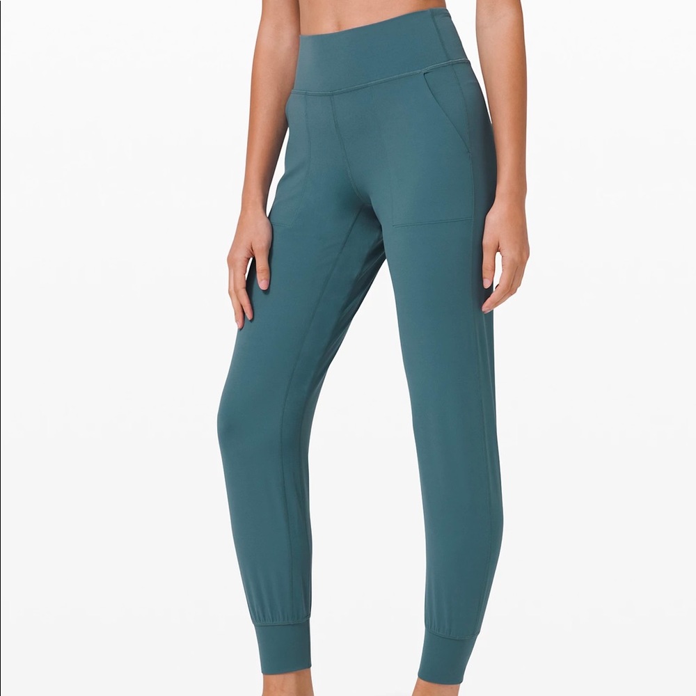 Lululemon Align Jogger 28”